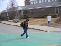 lindsey walking to class